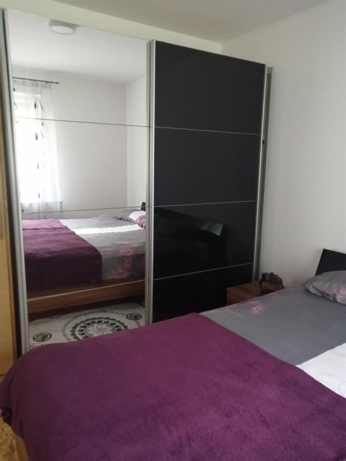 Vacation House Studenac Бихач Экстерьер фото