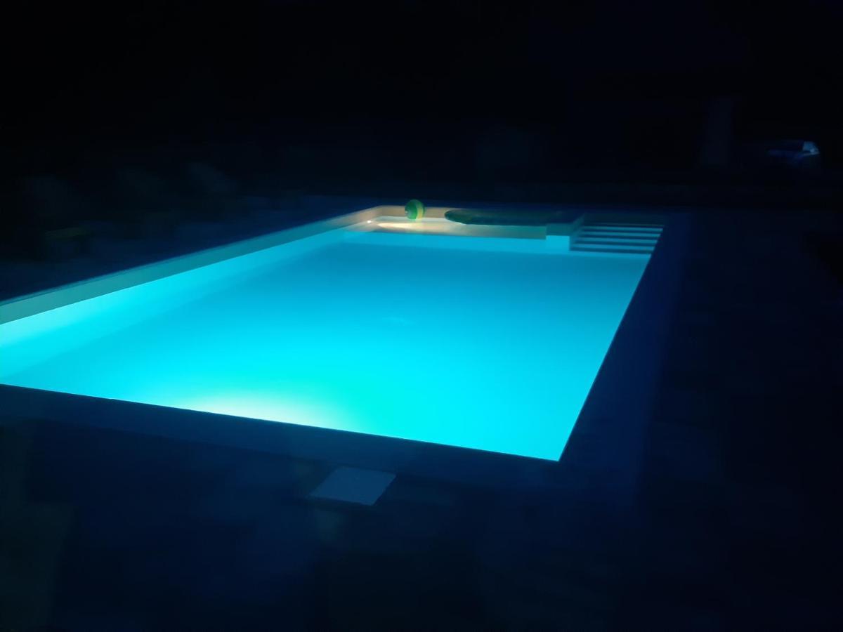 Vacation House Studenac Бихач Экстерьер фото