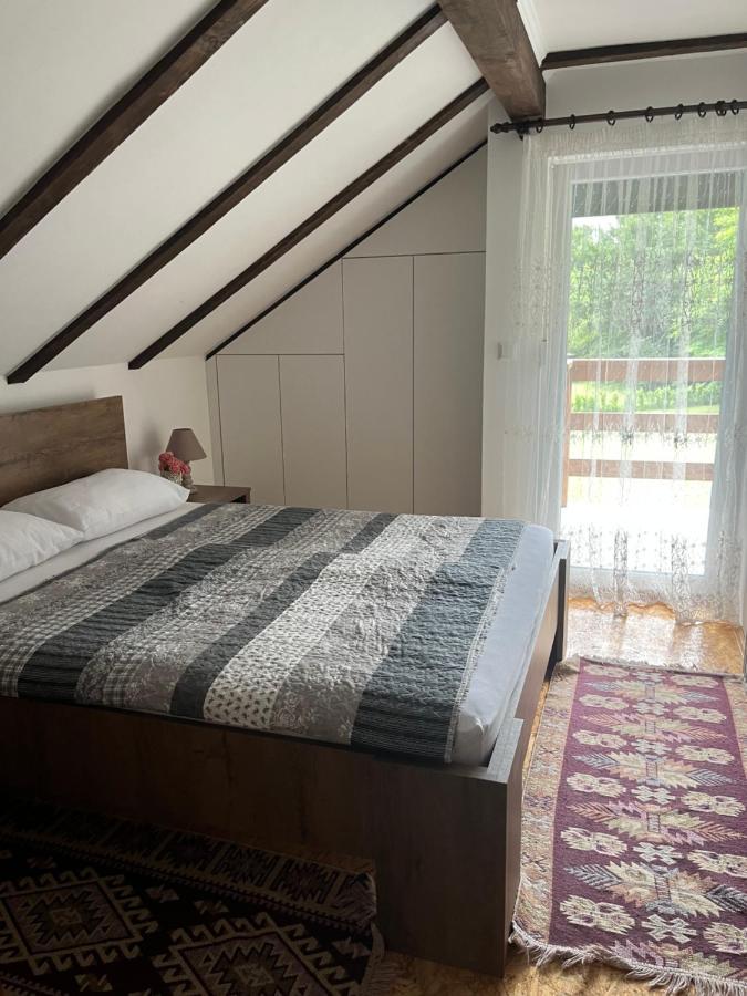 Vacation House Studenac Бихач Экстерьер фото